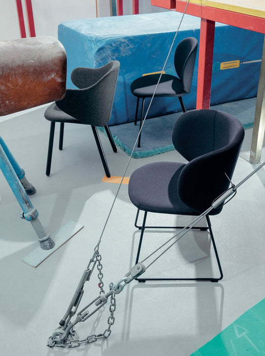 Dua Chair Sled base 合二為一 / 金屬 U 型框腳 大型單椅