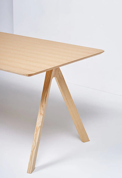 UFFICI-TABLE-梣木實木長桌 居雅堂 JYT Design