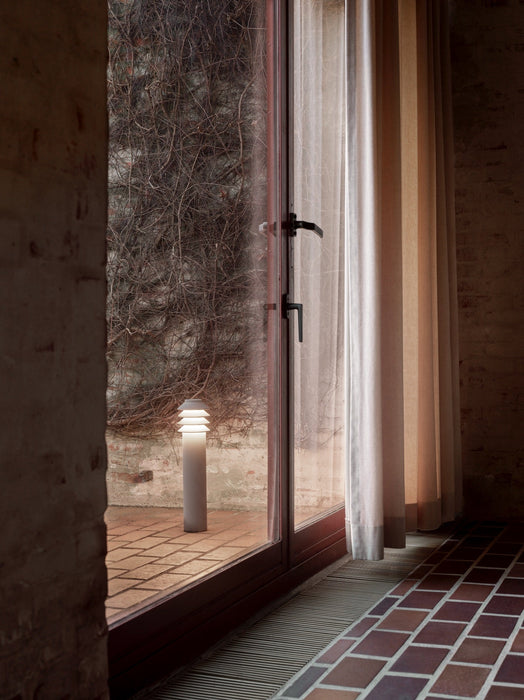 戶外燈｜北歐燈具 Louis Poulsen Bysted 庭園柱燈-7