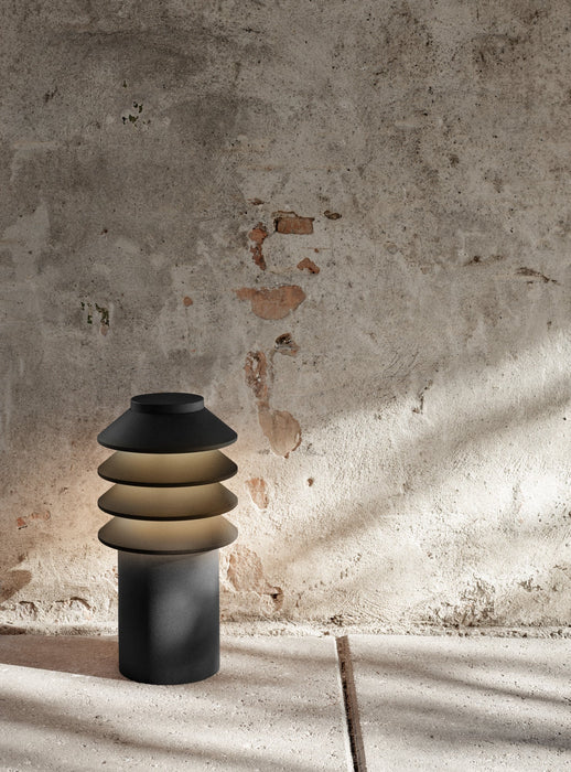 戶外燈｜北歐燈具 Louis Poulsen Bysted 庭園柱燈-9