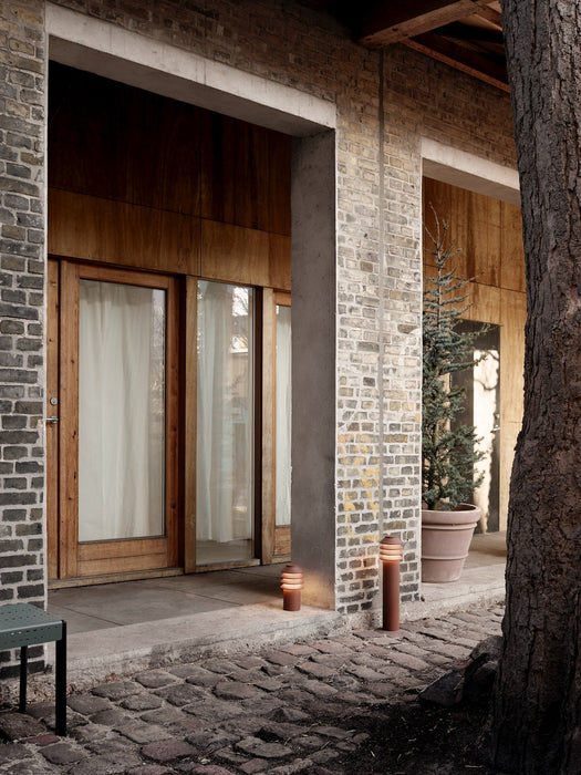 戶外燈｜北歐燈具 Louis Poulsen Bysted 庭園柱燈-15