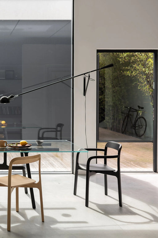 Contorna Armchair 扶手椅．低背款 Kristalia 居雅堂 JYT Design