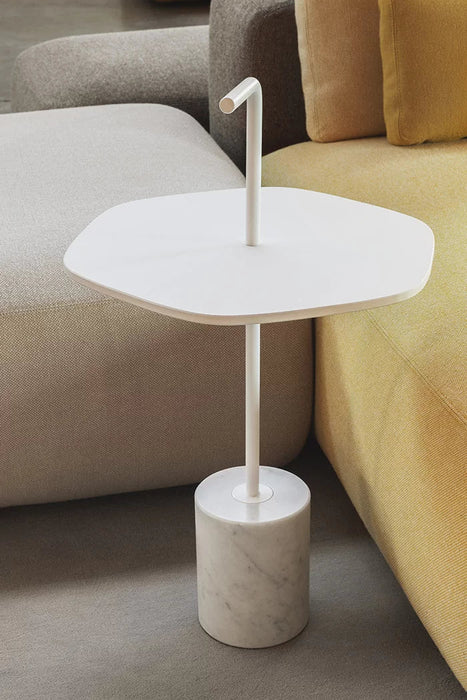 Jey Side Table 奈米塗層邊桌．大理石底座 x 提把款 Lapalma 居雅堂 JYT Design