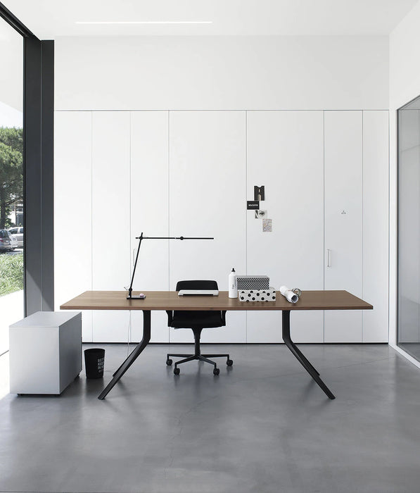 Oops I Did It Again Table - Oval 橢圓長桌 Kristalia 居雅堂 JYT Design