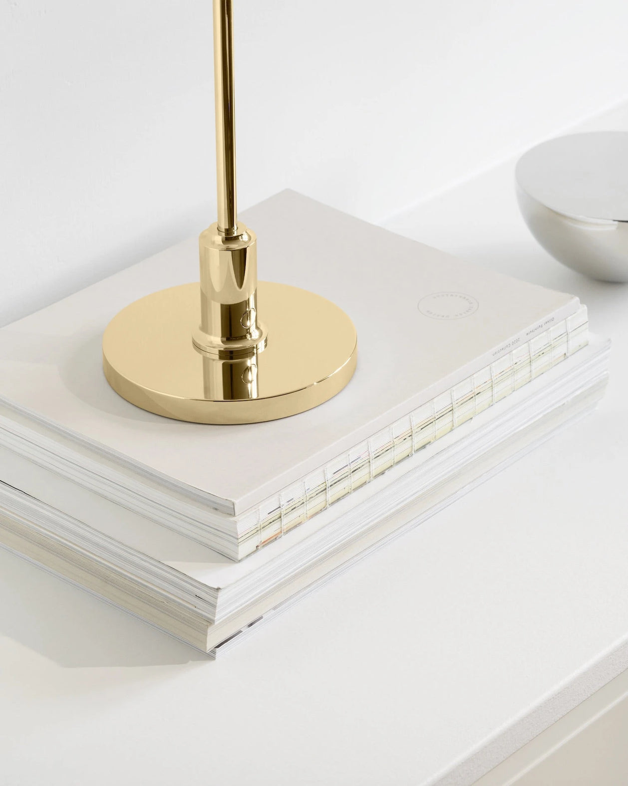 北歐．無線充電檯燈推薦：Louis Poulsen PH 2/1 Portable 可攜式桌燈-8