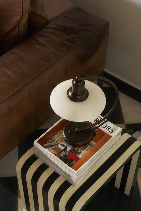 PH 2/2 Luna Aged Brass 古銅系列桌燈 -  Louis Poulsen 居雅堂 JYT Design