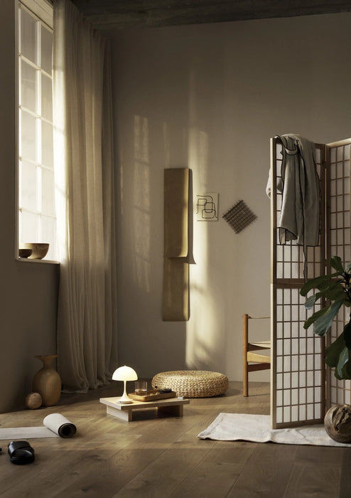 Panthella 160 Portable 潘朵拉無線桌燈 V3 -  Louis Poulsen 居雅堂 JYT Design