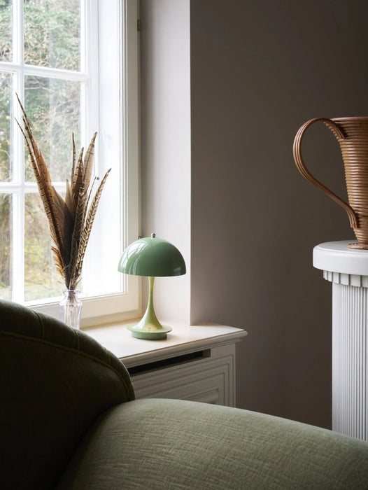 Panthella 160 Portable 潘朵拉無線桌燈 V3 -  Louis Poulsen 居雅堂 JYT Design