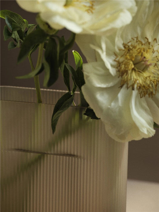 Ridge Vase Glass 玻璃花瓶．花器 -  Muuto 居雅堂 JYT Design