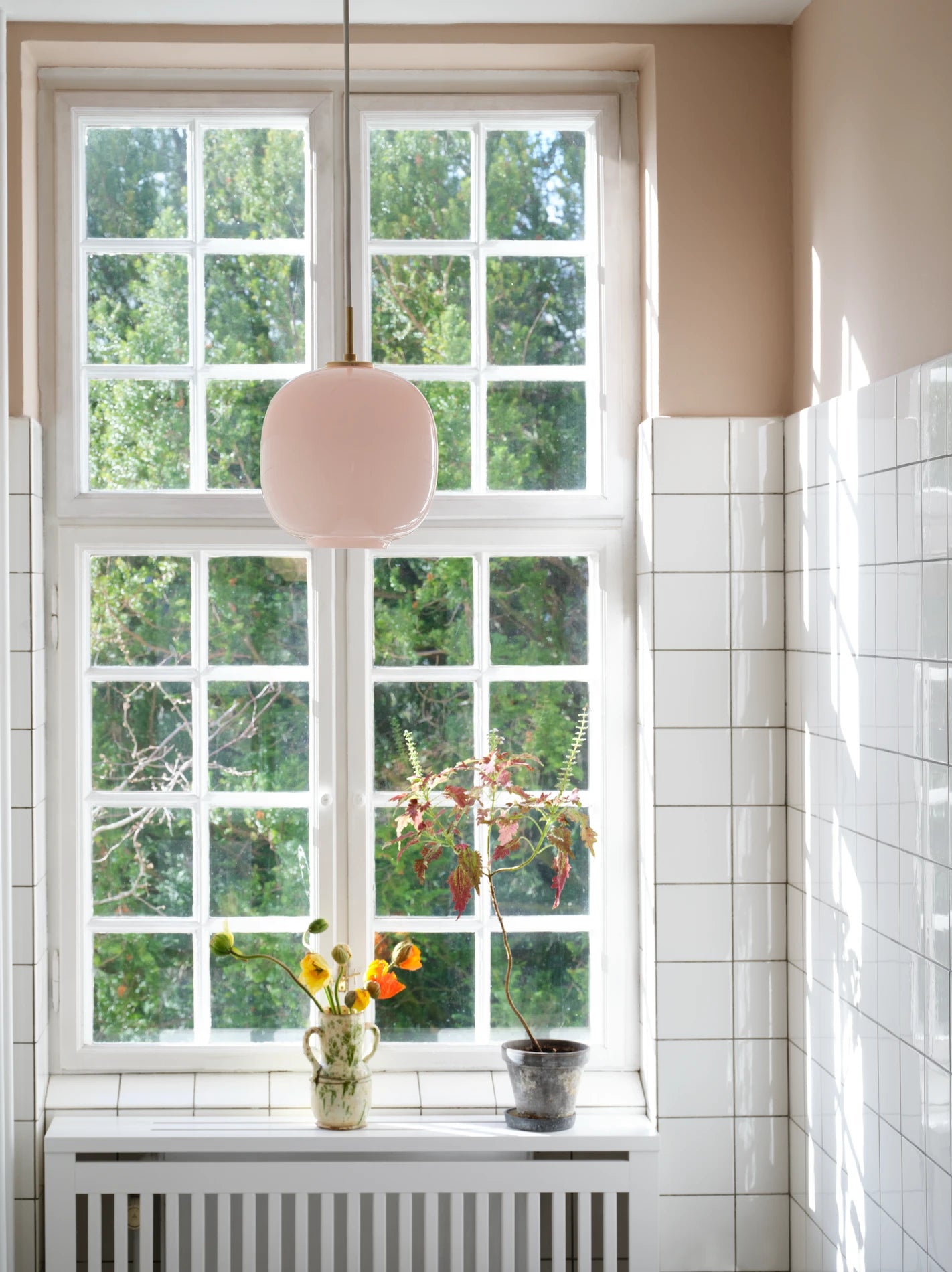 床頭燈．北歐吊燈推薦：Louis Poulsen VL45 Pale Rose 系列-13