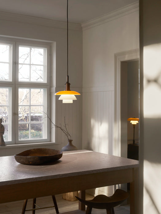 Louis Poulsen PH 3/3 Pendant Centenary Edition 百年紀念版吊燈，餐桌上方情境