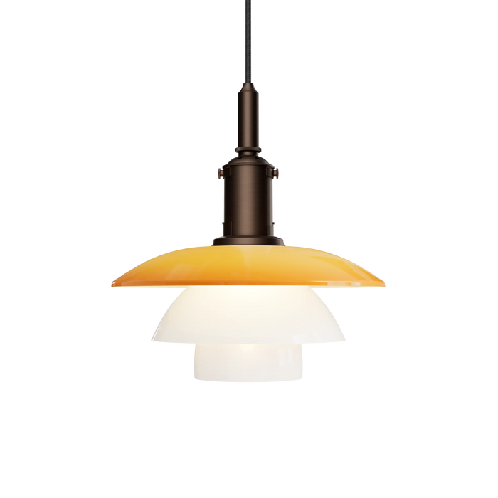 Louis Poulsen PH 3/3 Pendant Centenary Edition 百年紀念版吊燈，琥珀色玻璃與乳白玻璃，亮燈正面