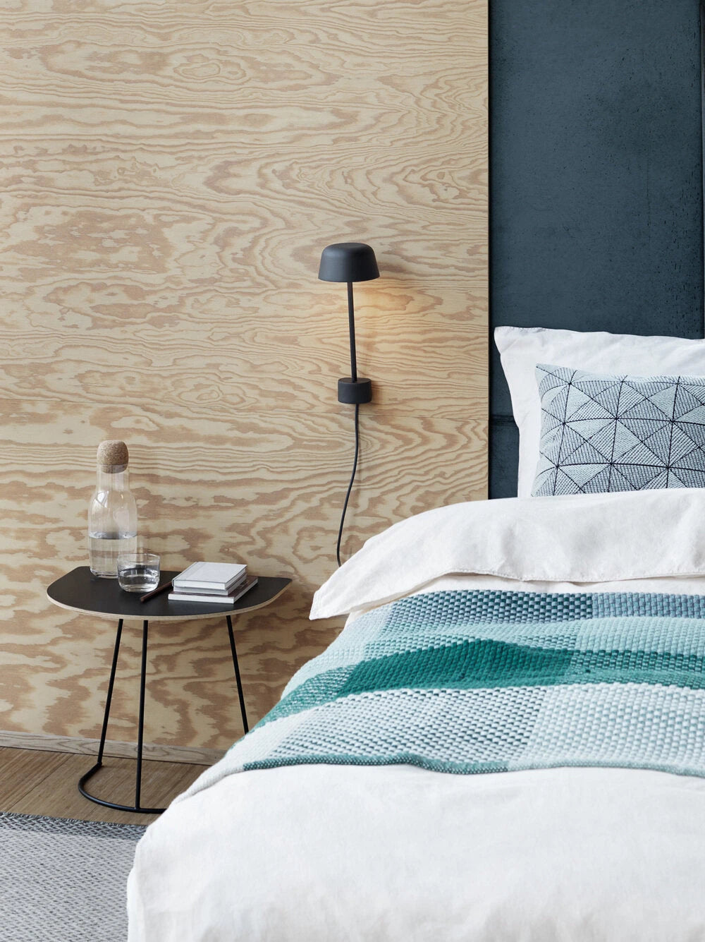 北歐邊桌 Muuto Airy 系列茶几 半圓款式 9