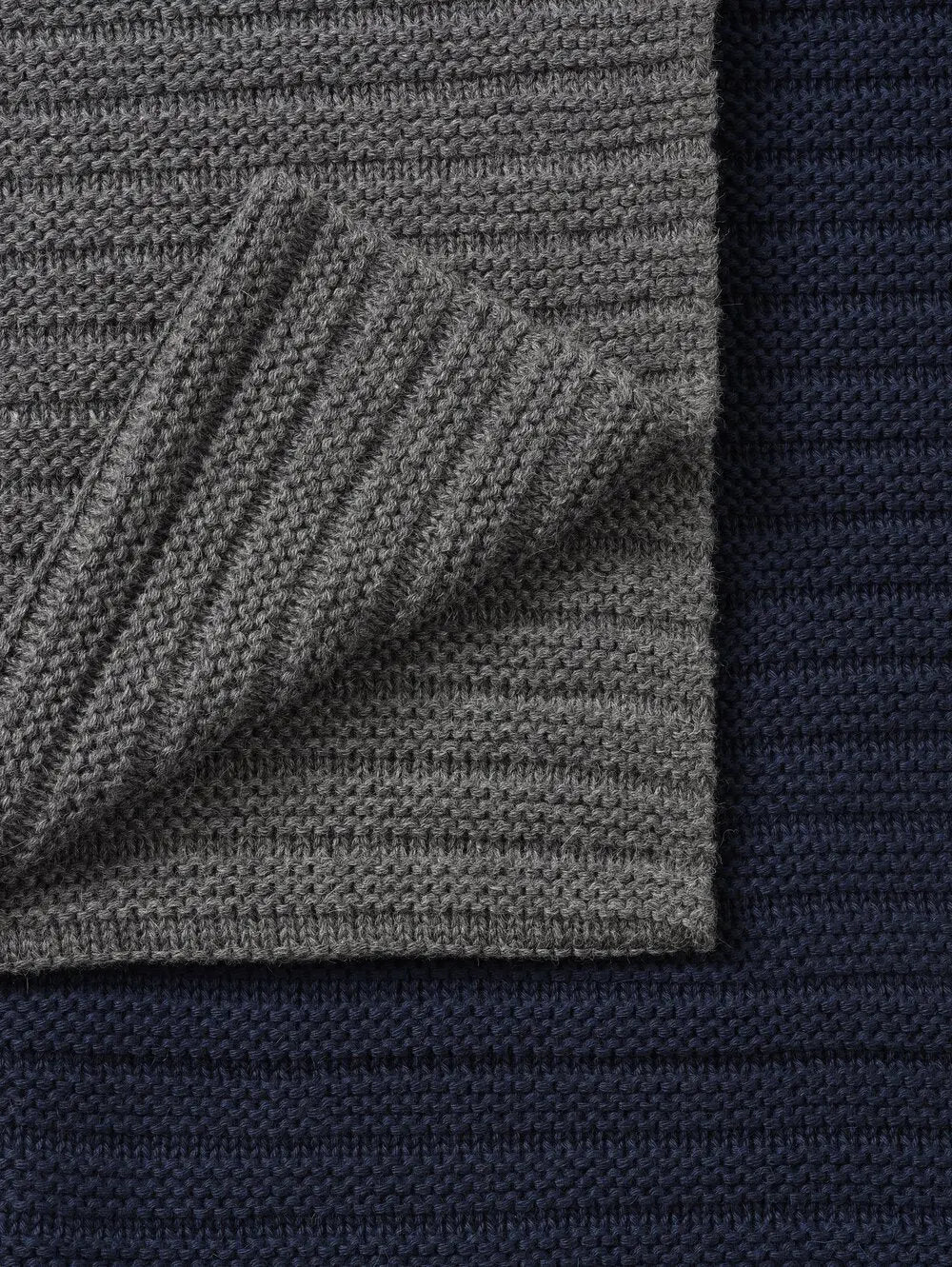 Ample Throw 豐沛蓋毯 Muuto 居雅堂 JYT Design