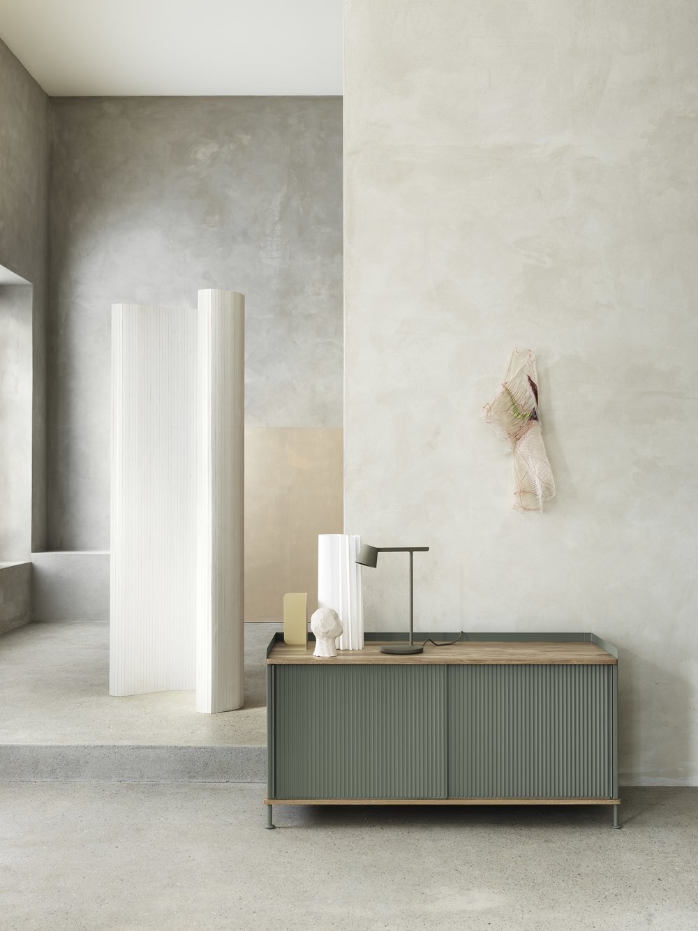 ENFOLD SIDEBOARD 餐櫥置物櫃 ｜矮櫃雙門款 Muuto 居雅堂 JYT Design