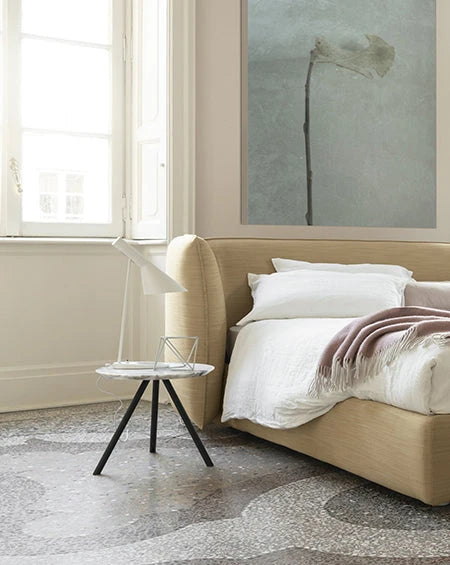 Jill Table 吉兒小邊桌 / 白色大理石桌面 暗藍色桌腳 ( 台中展示優品 ) Bolzan 居雅堂 JYT Design