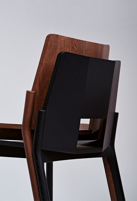 MC12 Tronco Chair 窗口實木單椅