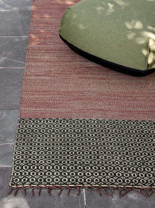 Mustache Rug 翹鬍子 戶外地毯 -  Kristalia