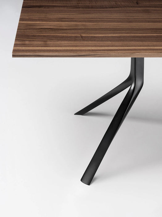 Oops I Did It Again Table 長桌 Kristalia 居雅堂 JYT Design