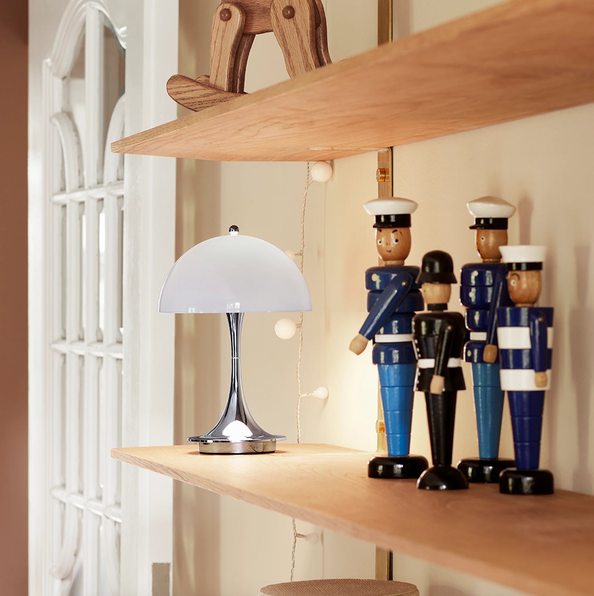 無線桌燈：丹麥蘑菇燈品牌 Louis Poulsen Panthella Portable 160 V2 潘朵拉充電桌燈 -22