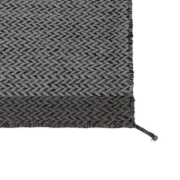 Ply Rug 層次．羊毛紡織地毯 -  Muuto 居雅堂 JYT Design