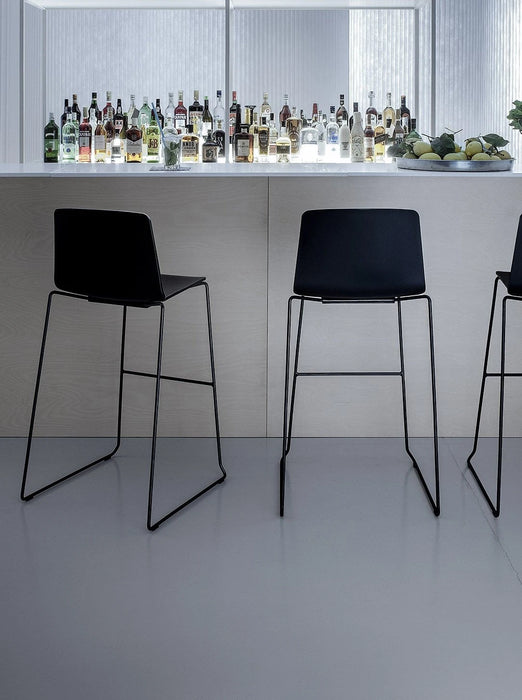 Rama Stackable Stool 拉瑪吧台椅 - 高背可堆疊款 / 座高 76cm Kristalia 居雅堂 JYT Design