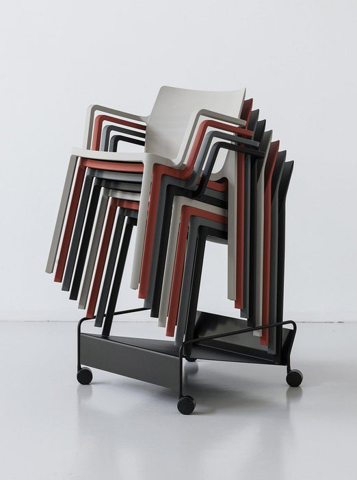 LP Stackable Armchair 可堆疊扶手椅