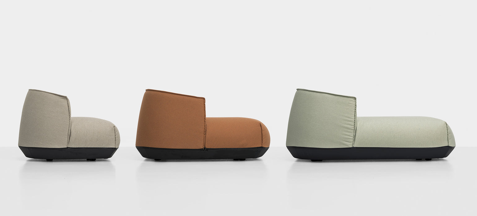 Brioni Sofa 島嶼沙發 大休閒扶手椅 / 淺藍色紡織布料 ( 台中展示優品 )