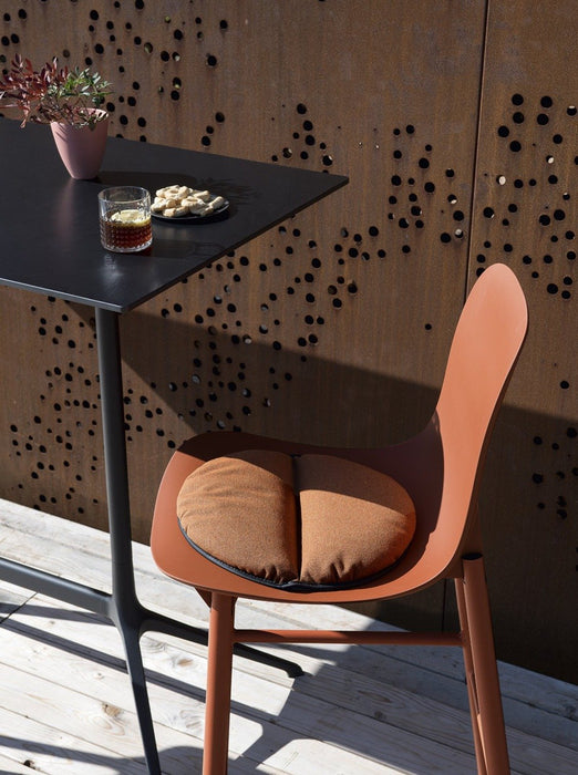 Sharky Stool 鯊魚中島椅 - 高背款 / 鋁腳 / 座高 66cm Kristalia 居雅堂 JYT Design