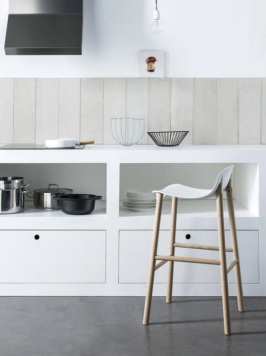 Sharky Stool 鯊魚吧台椅 - 低背款 / 木腳 / 座高 76cm Kristalia 居雅堂 JYT Design