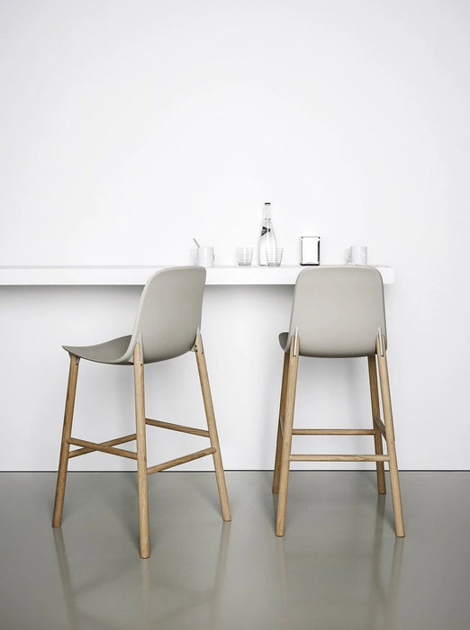 Sharky Stool 鯊魚吧台椅 - 高背款 / 木腳 / 座高 76cm Kristalia 居雅堂 JYT Design