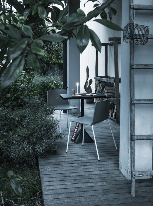 TNP 角錐高腳桌/吧台桌 Kristalia 居雅堂 JYT Design