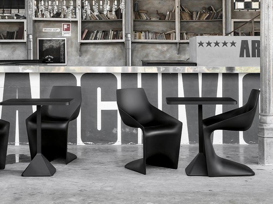 TNP 角錐高腳桌/吧台桌 Kristalia 居雅堂 JYT Design