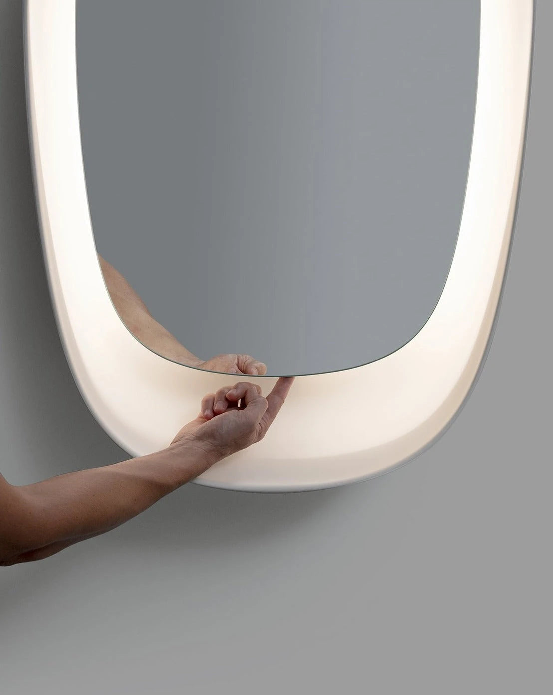 壁鏡．義大利家具 Kristalia Takeoff 系列-2