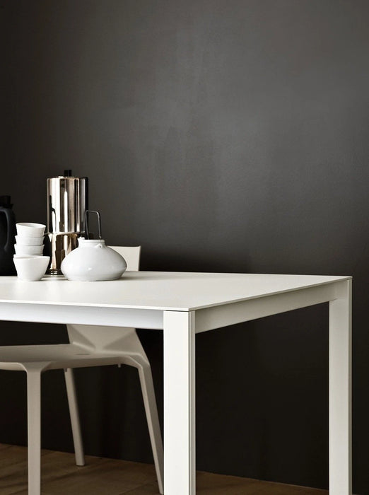 延伸餐桌推薦｜義大利家具 Kristalia Thin K-4