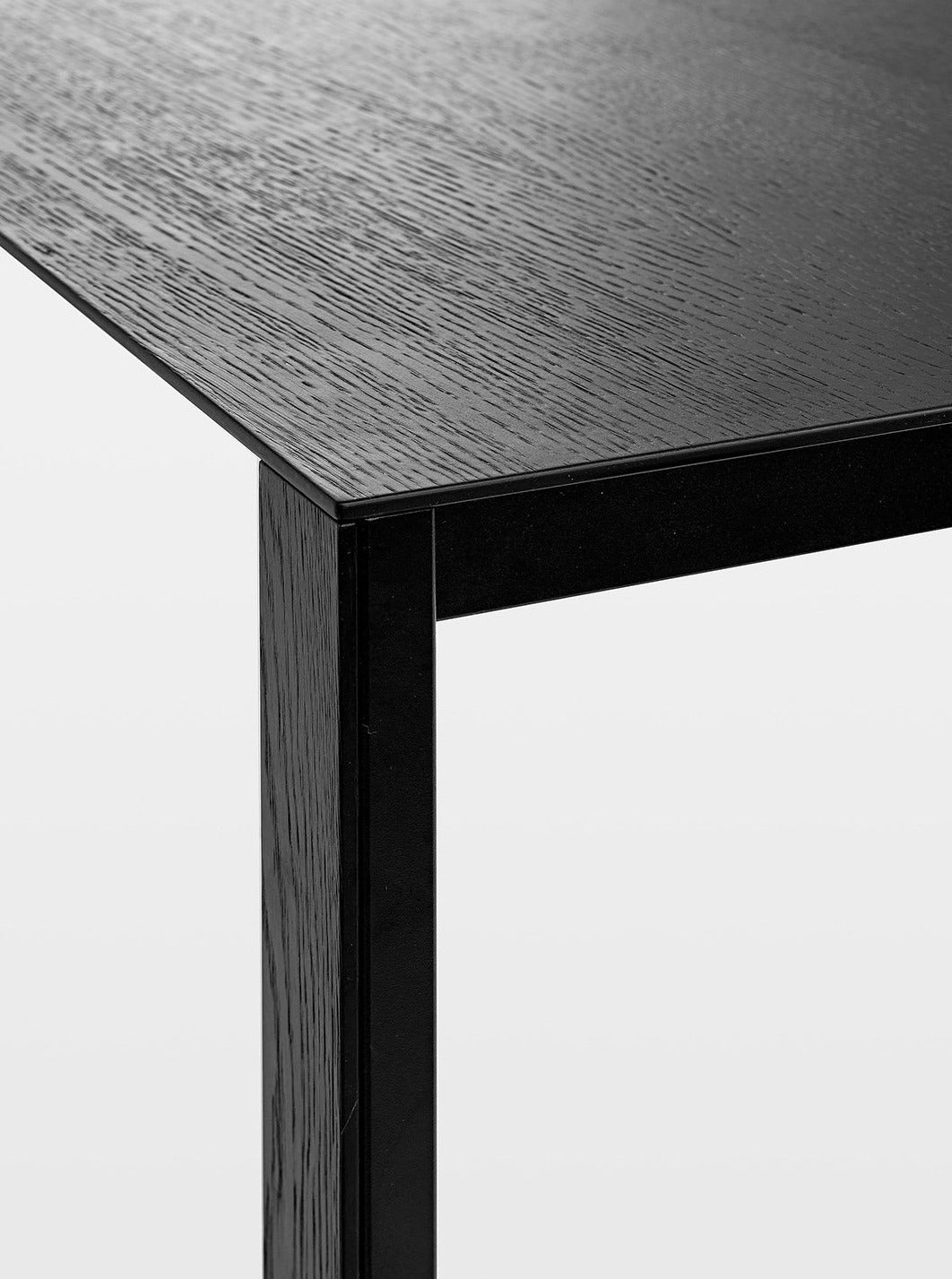 延伸餐桌推薦｜義大利家具 Kristalia Thin K-9