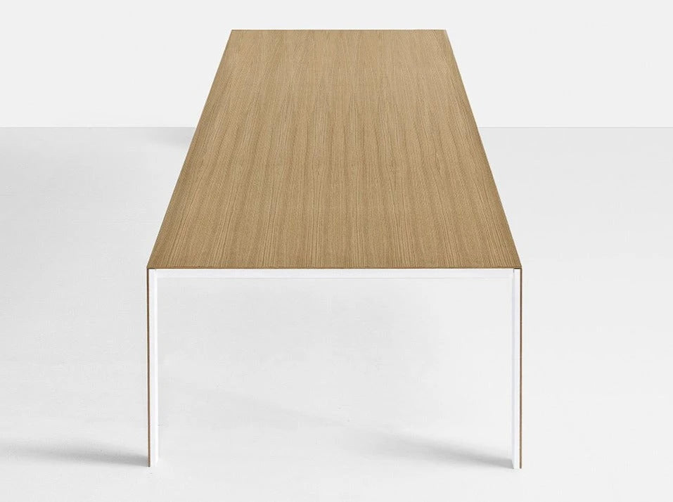 延伸餐桌推薦｜義大利家具 Kristalia Thin K-13