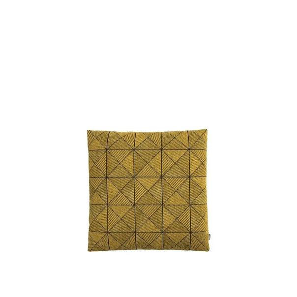 Tile cushion 瓷磚抱枕 Muuto 居雅堂 JYT Design